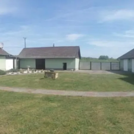 Vakantiehuis Nyugalom Szigete Vendeghaz Bocsa