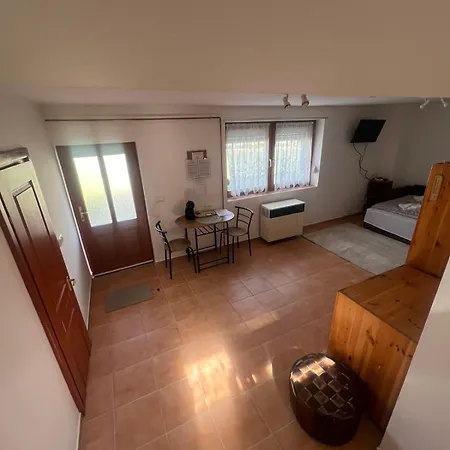 Vakantiehuis Nyugalom Szigete Vendeghaz *