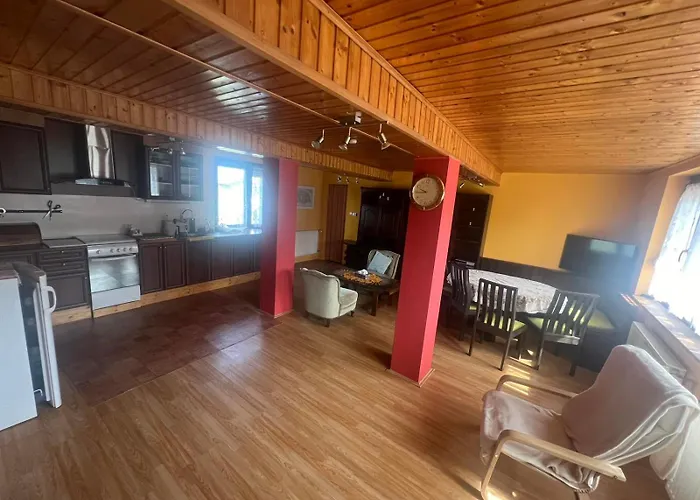 Nyugalom Szigete Сasa de vacaciones *